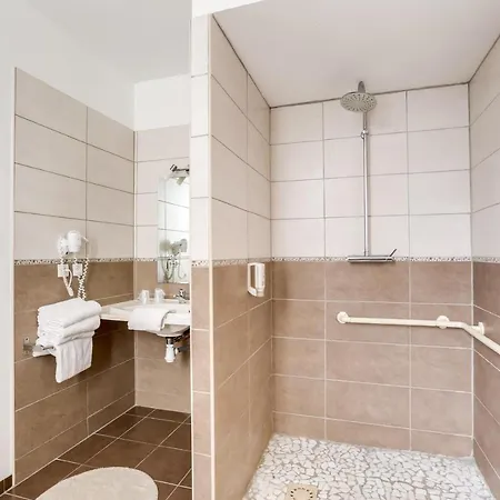 Ξενοδοχείο Du Midi Ναρμπόν